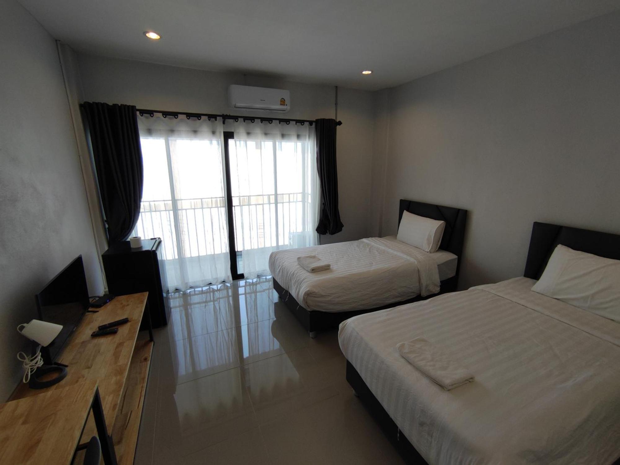 Life Hotel Rong Khun Ban Mai  Esterno foto